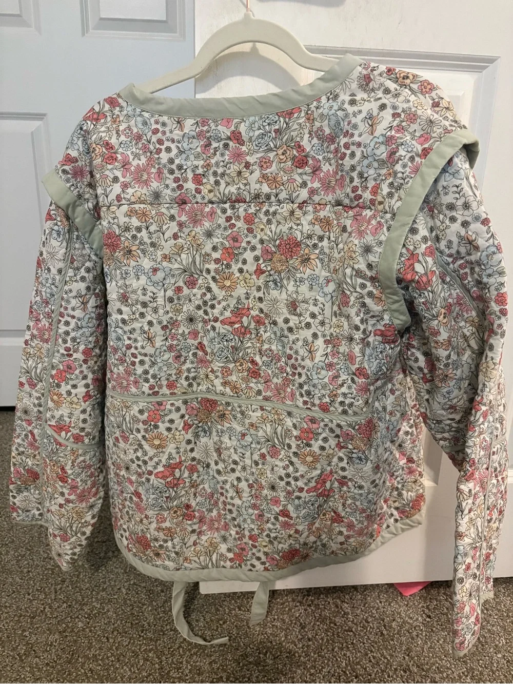 Quilted Floral Tie-Front Jacket - Light Sage Floral